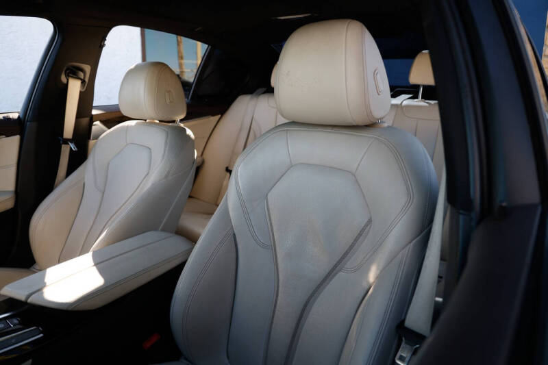 2017 BMW 5 Series 540i