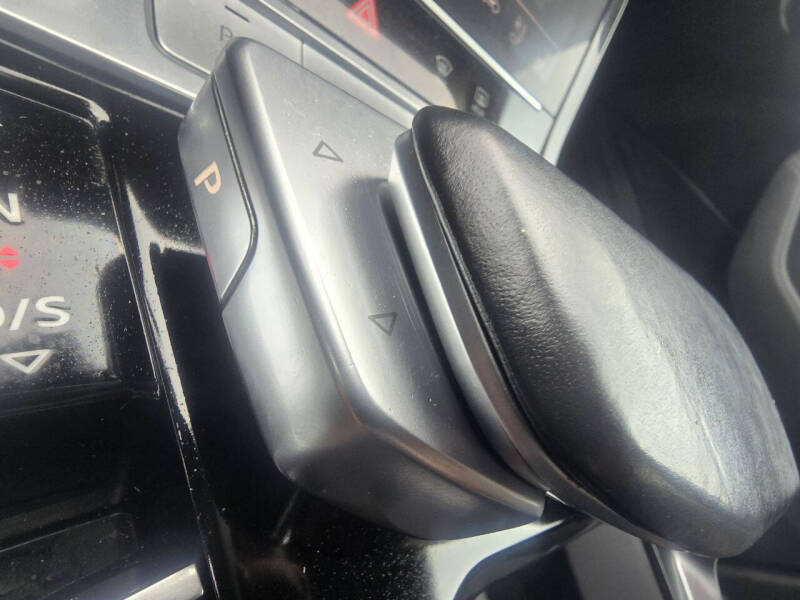 2019 Audi e-tron quattro Premium Plus