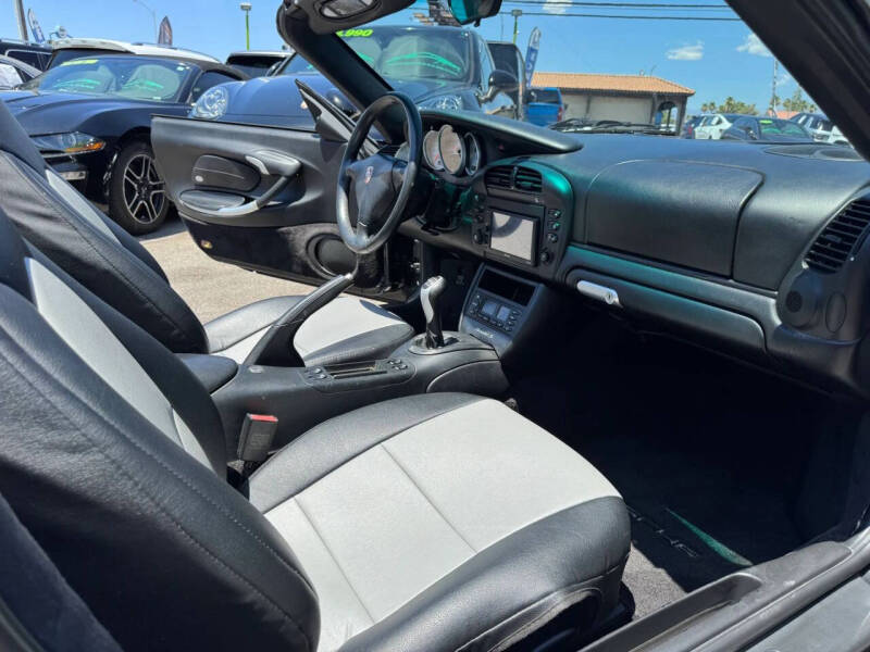 2004 Porsche Boxster