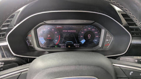 2021 Audi Q3 quattro S line Premium 45 TFSI