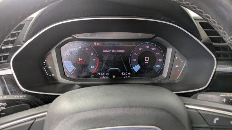 2021 Audi Q3 quattro S line Premium 45 TFSI