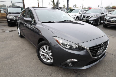 2016 Mazda MAZDA3 i Grand Touring