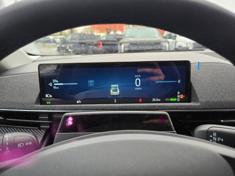 2025 Ford Mustang Mach-E Premium