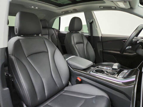 2019 Audi Q8 quattro Premium Plus 55 TFSI