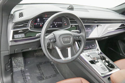 2023 Audi Q8 quattro Premium Plus 55 TFSI