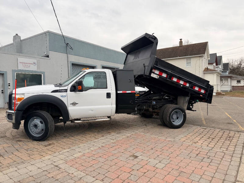 2014 Ford F-550's photo