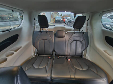 2018 Chrysler Pacifica Touring L