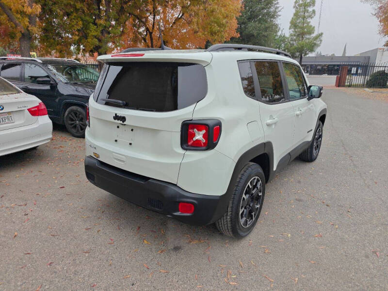 2023 Jeep Renegade Upland