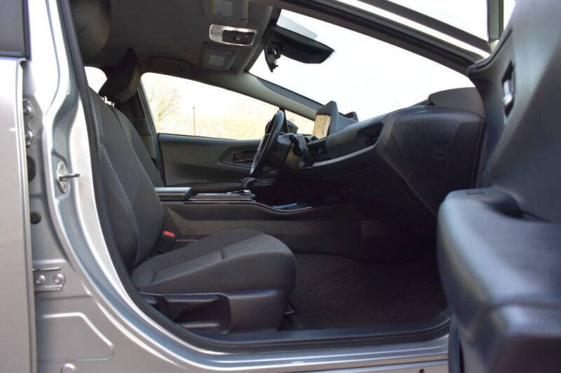 2023 Toyota Prius LE