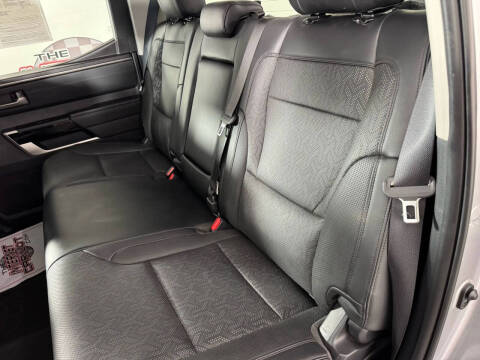 2022 Toyota Tundra Limited HV