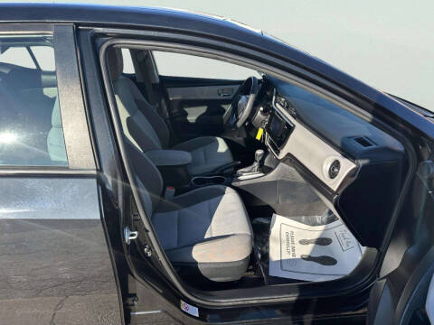 2017 Toyota Corolla LE