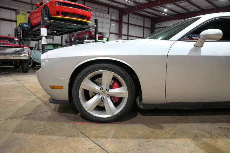 2009 Dodge Challenger SRT8