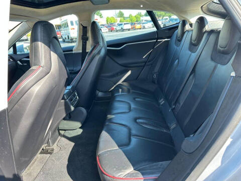 2013 Tesla Model S Performance