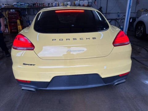 2014 Porsche Panamera 4