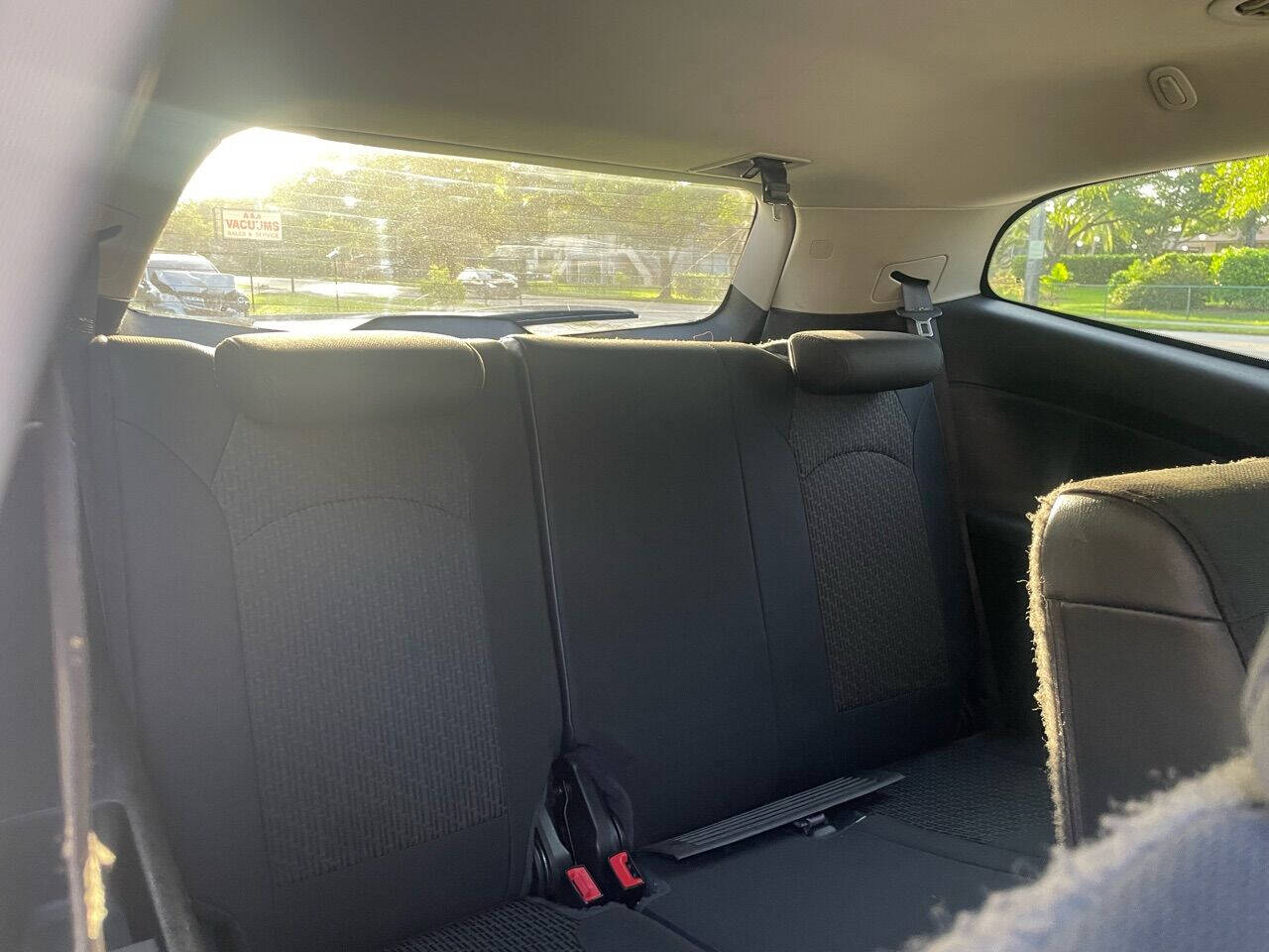 2012 CHEVROLET Traverse SUV / Crossover - $6,900