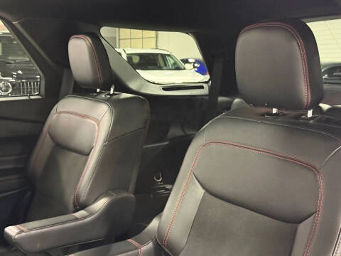2024 Ford Explorer ST-Line