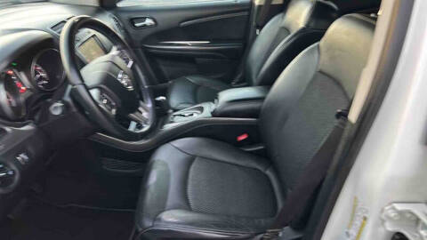 2019 Dodge Journey Crossroad