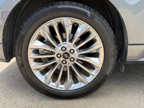 2021 Ford Edge Titanium