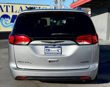 2020 Chrysler Pacifica Limited