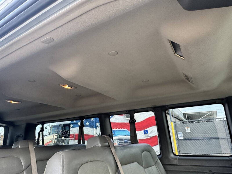 2018 Chevrolet Express LS 3500