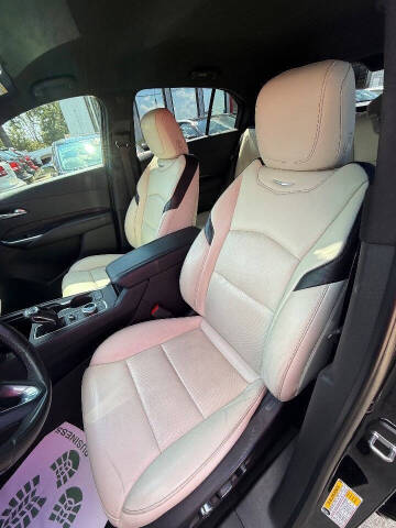 2019 Cadillac XT4 Sport