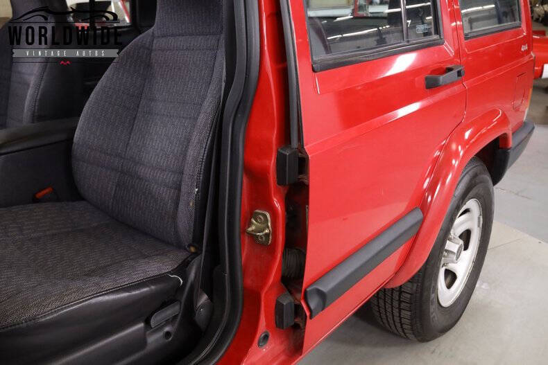 1999 Jeep Cherokee