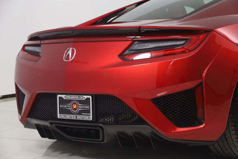2017 Acura NSX SH-AWD Sport Hybrid