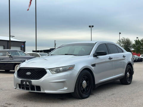 2014 Ford Taurus for sale at Chiefs Auto Group in Hempstead TX