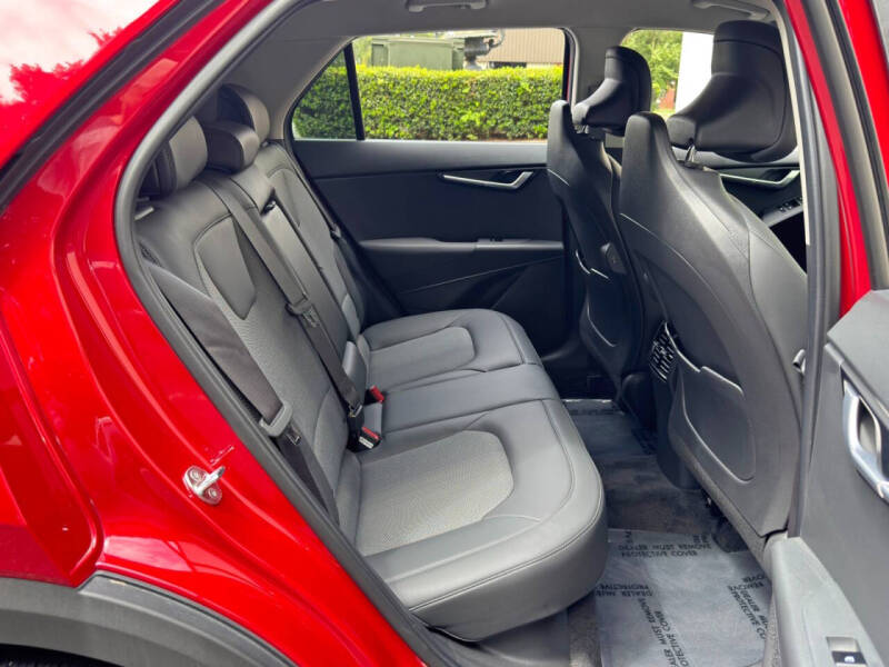 2024 Kia Niro EX