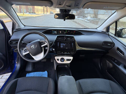 2017 Toyota Prius Two