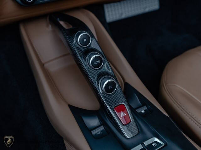 2021 Ferrari 812 GTS