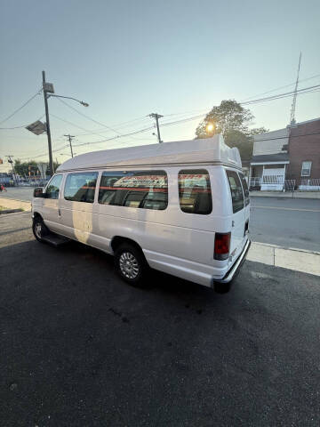 2013 Ford E-Series