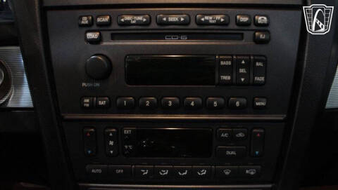 2004 Ford Thunderbird Deluxe