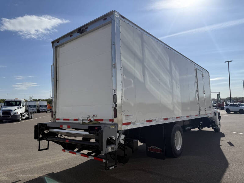 2016 International DuraStar 4300