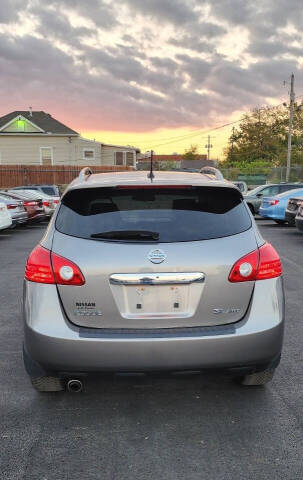 2013 Nissan Rogue SV w/SL Package