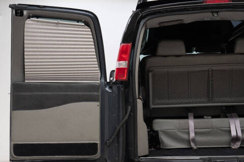 2017 Chevrolet Express 2500