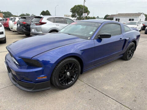 2014 Ford Mustang V6