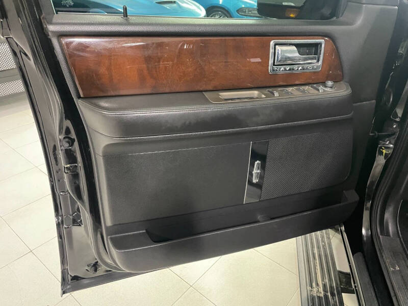 2014 Lincoln Navigator