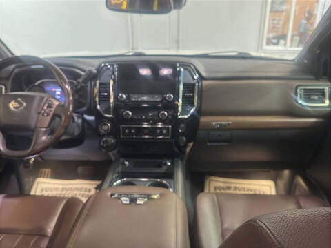 2021 Nissan Titan