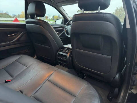 2014 BMW 5 Series 528i