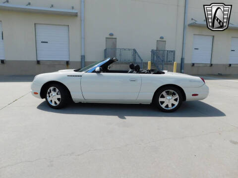 2002 Ford Thunderbird Deluxe