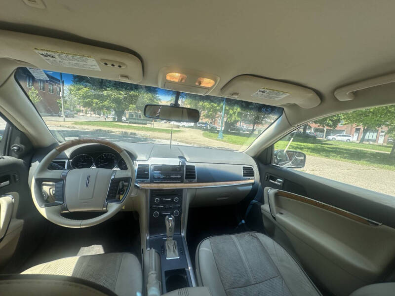 2012 Lincoln MKZ