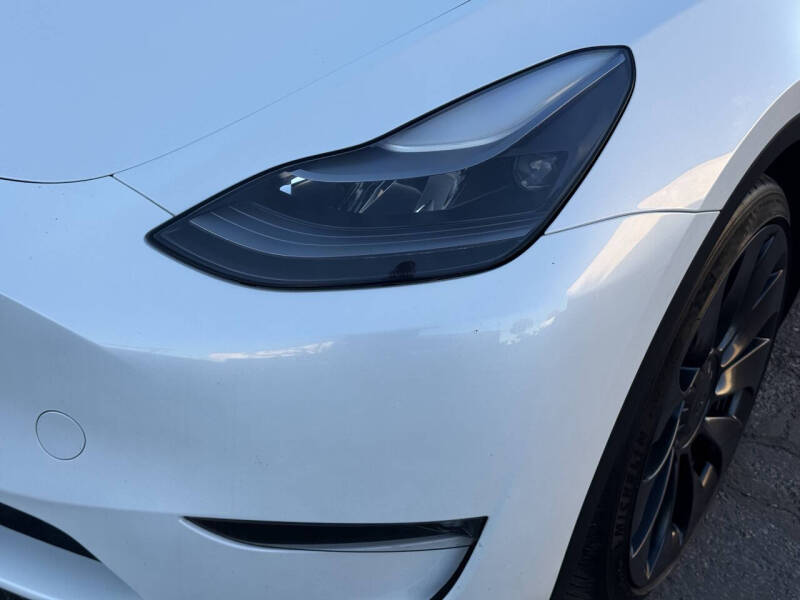2023 Tesla Model Y Performance