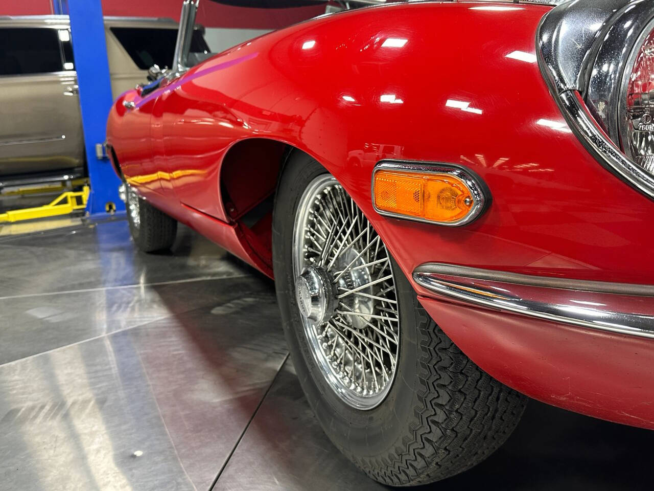 1970 Jaguar E-Type 166