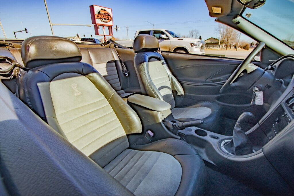 2001 Ford Mustang SVT Cobra 78
