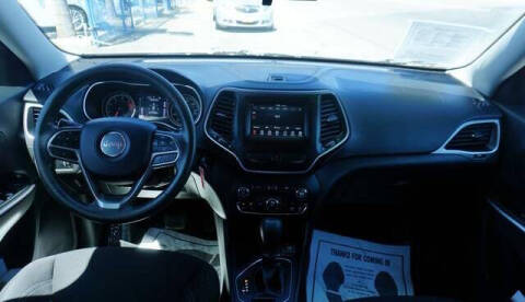2019 Jeep Cherokee Latitude