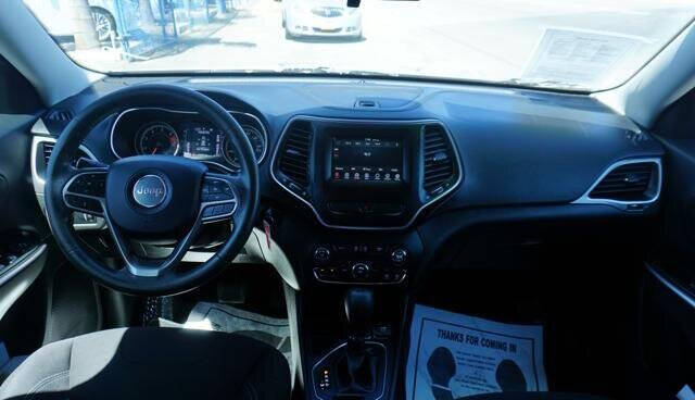 2019 Jeep Cherokee Latitude