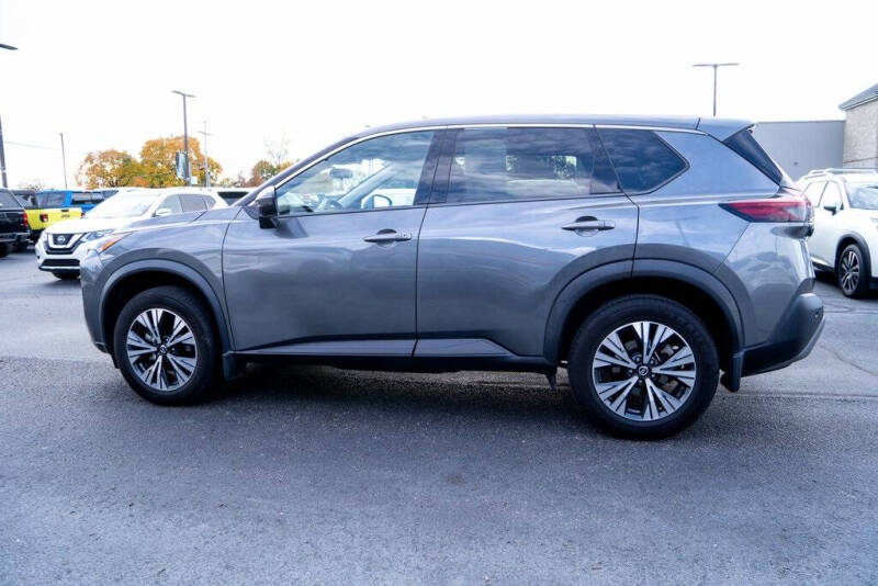 2021 Nissan Rogue SV