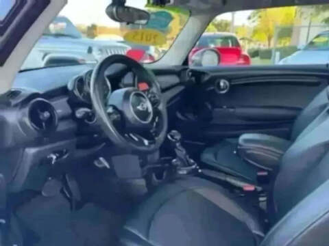 2015 MINI Hardtop 2 Door Cooper
