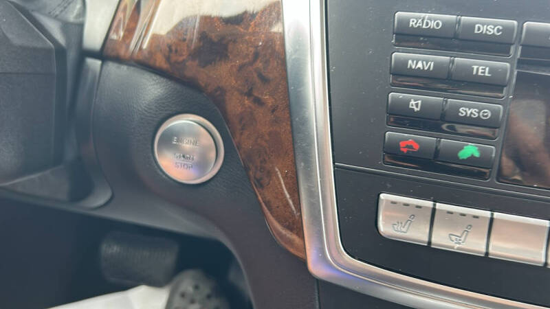 2015 Mercedes-Benz GL-Class GL 550 4MATIC